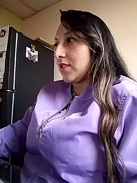 Snapshot of Valeria_montana_ chatting on February 8, 10:24 pm Valeria montana online show from February 8, 10:24 pm