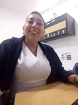 Snapshot of Valeria_montana_ chatting on February 9, 12:09 pm Valeria montana online show from February 9, 12:09 pm