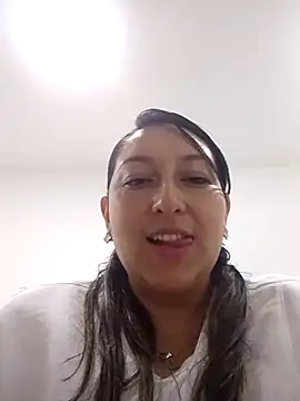 Snapshot of Valeria_montana_ chatting on February 26, 1:43 pm Valeria montana online show from February 26, 1:43 pm