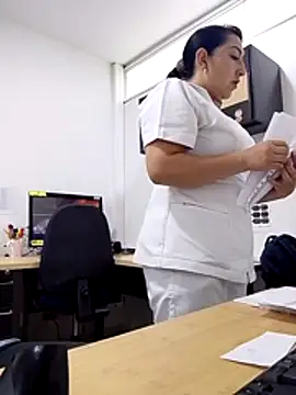 Snapshot of Valeria_montana_ chatting on March 2, 11:50 am Valeria montana online show from March 2, 11:50 am