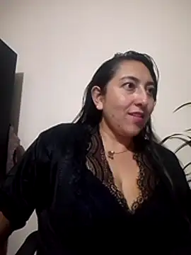 Valeria montana  online show from June 18, 1:39 am