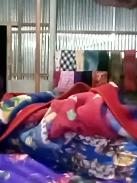 naughtygirl96 online show from April 15, 4:14 pm