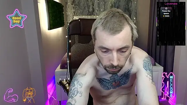 Snapshot of shaun_white chatting on December 16, 9:20 pm shaun white online show from December 16, 9:20 pm