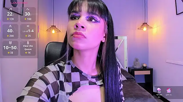 Snapshot of Bell_marinny chatting on December 16, 2:38 am Bell marinny online show from December 16, 2:38 am