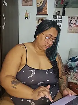 vicky-duarte online show from May 13, 11:44 pm