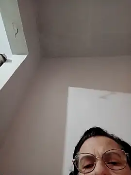 Luna-Hot0802 online show from April 23, 2:13 am