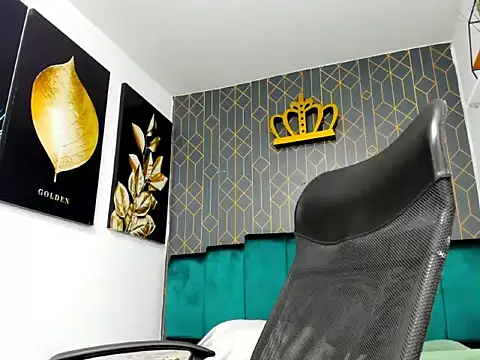 lucky smith1 online show from February 2, 7:56 pm