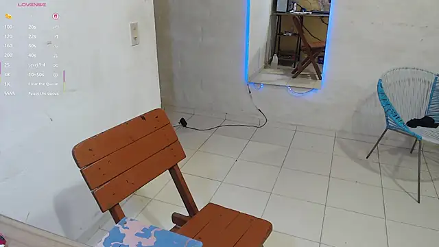 maxI dick33 online show from March 21, 3:48 pm