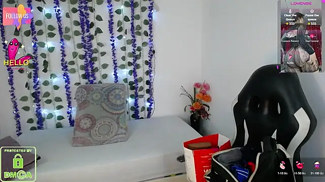 Mia Duque1999 online show from March 30, 7:48 pm