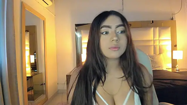 Zoei Moon online show from February 18, 6:26 pm