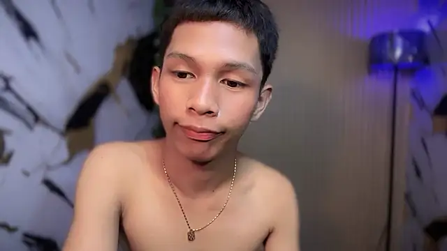 TheBoyAboveYou online show from January 7, 5:26 pm