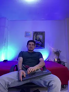 williamsmiiths16 online show from April 5, 12:13 pm