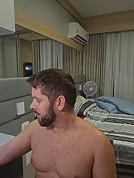 Snapshot of RipMyUnderwear chatting on January 11, 4:45 pm RipMyUnderwear online show from January 11, 4:45 pm