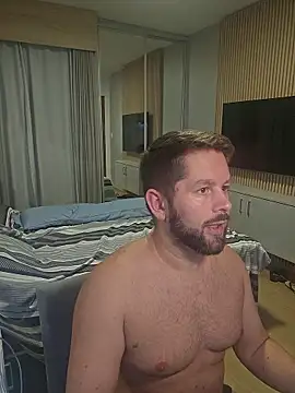 Snapshot of RipMyUnderwear chatting on January 13, 10:48 pm RipMyUnderwear online show from January 13, 10:48 pm