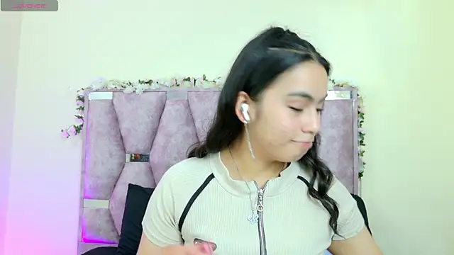 iris and damian online show from January 14, 4:12 pm