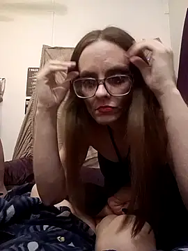 snowbird1117 online show from January 9, 4:26 am