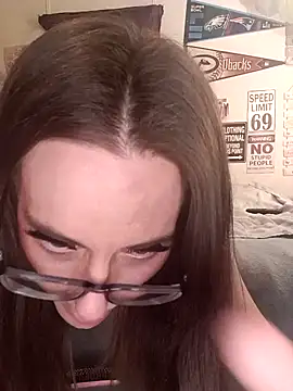 snowbird1117 online show from April 5, 5:54 pm