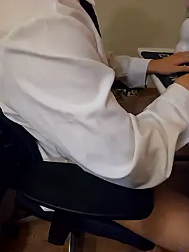 Snapshot of ttkk12132 chatting on December 15, 1:37 pm ttkk12132 online show from December 15, 1:37 pm