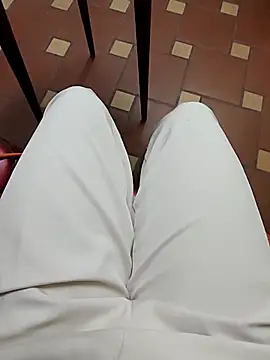 Baby-Linh online show from March 14, 12:43 pm