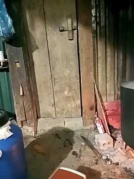 Snapshot of sary-hot2x chatting on December 14, 10:47 pm sary-hot2x online show from December 14, 10:47 pm