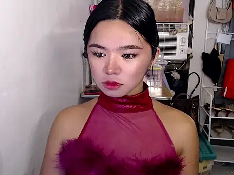 Snapshot of voganmarie chatting on July 1, 9:58 pm voganmarie online show from July 1, 9:58 pm