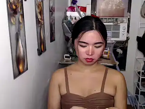 Snapshot of voganmarie chatting on July 9, 9:30 pm voganmarie online show from July 9, 9:30 pm