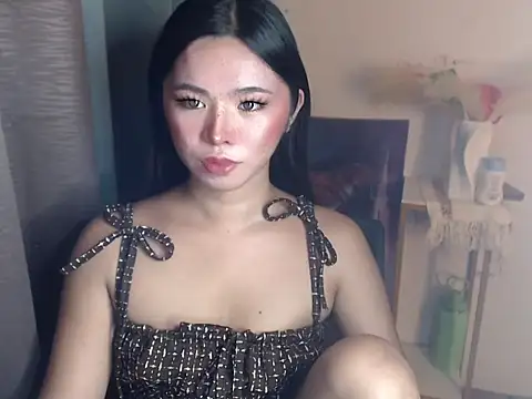 Snapshot of voganmarie chatting on July 14, 1:17 pm voganmarie online show from July 14, 1:17 pm