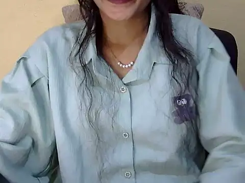 Snapshot of Shab_M chatting on February 5, 6:07 am Shab M online show from February 5, 6:07 am