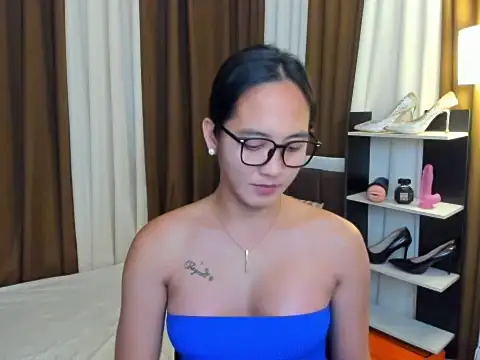 Snapshot of BigCockJannahGray chatting on December 14, 4:56 pm BigCockJannahGray online show from December 14, 4:56 pm