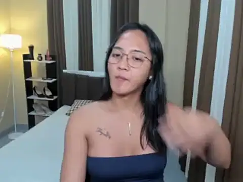 Snapshot of BigCockJannahGray chatting on February 10, 4:22 pm BigCockJannahGray online show from February 10, 4:22 pm