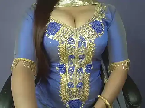 Hotty Suzuka online show from April 5, 3:58 am