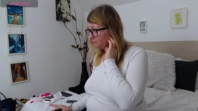 OlgaPavlova online show from January 15, 11:15 am