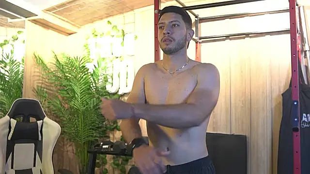 Snapshot of Thiago_Voss chatting on December 5, 12:14 pm Thiago Voss online show from December 5, 12:14 pm