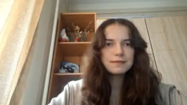 KellyKelik online show from February 13, 8:10 am