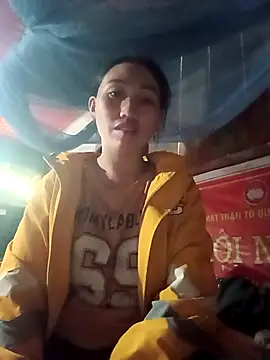 Snapshot of Lorena-a chatting on December 4, 1:59 am Lorena-a online show from December 4, 1:59 am