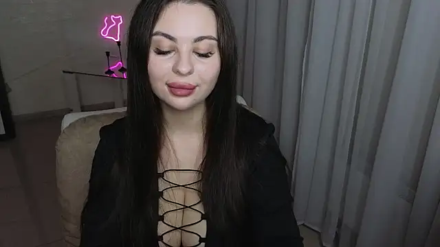 Snapshot of Deborah_lowe chatting on December 5, 5:09 pm Deborah lowe online show from December 5, 5:09 pm