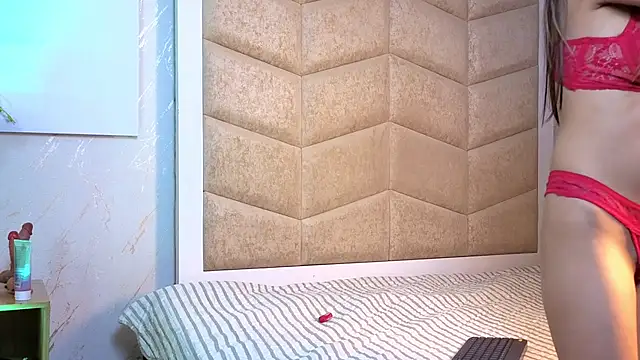 AfroditaWild online show from February 10, 5:00 am