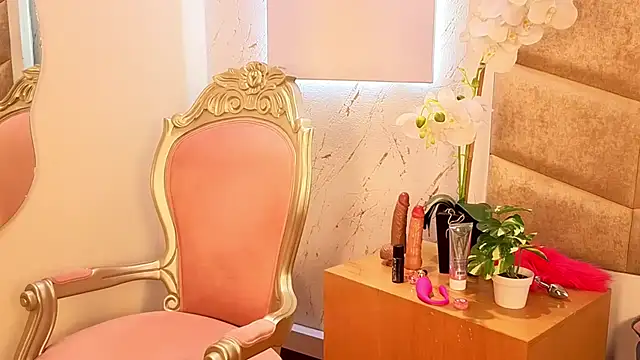 AfroditaWild online show from March 3, 4:29 am