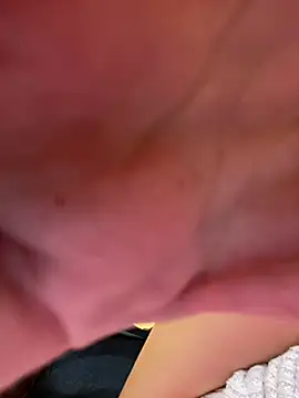 Snapshot of rin_rin_rin_rin chatting on January 15, 12:10 pm rin rin rin rin online show from January 15, 12:10 pm