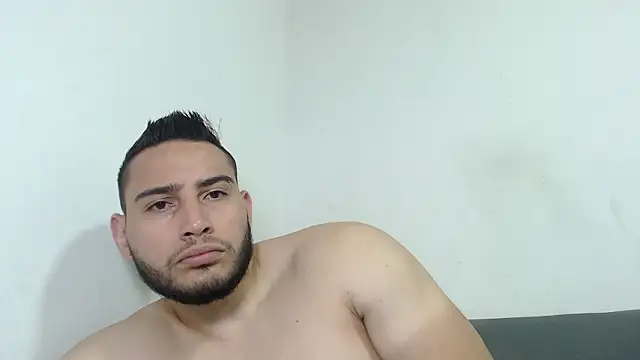 Seank Noszka online show from February 23, 4:59 pm