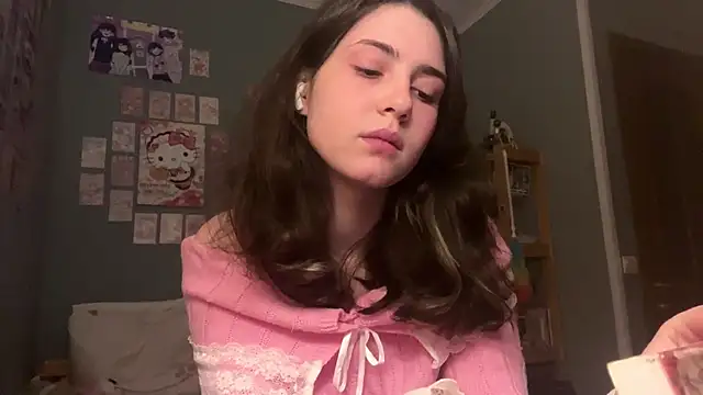 Snapshot of UnaskedGod chatting on December 15, 1:59 pm UnaskedGod online show from December 15, 1:59 pm