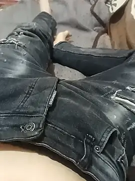 Snapshot of riballll9 chatting on February 4, 1:06 pm riballll9 online show from February 4, 1:06 pm