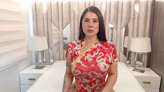 KcristalWhite online show from March 2, 4:03 pm