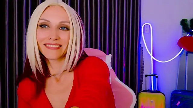 betty xoxoo online show from February 14, 11:07 am