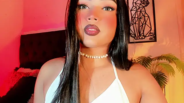 Snapshot of Zz_hornysTS_ chatting on December 16, 4:56 pm Zz hornysTS online show from December 16, 4:56 pm