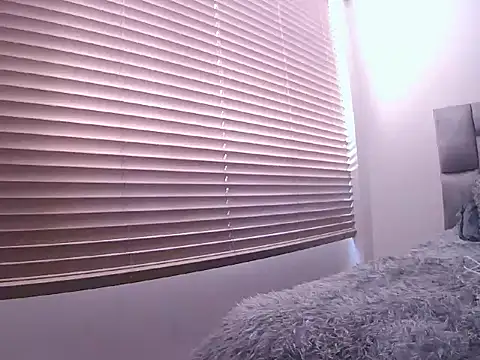 Fernanda andrew online show from March 19, 7:18 pm