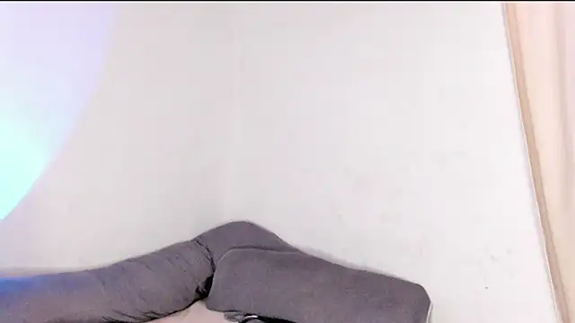 Snapshot of Nyxaraaa chatting on December 14, 5:18 pm Nyxaraaa online show from December 14, 5:18 pm