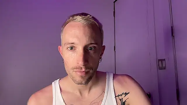 xanderxnyc online show from July 4, 10:49 pm