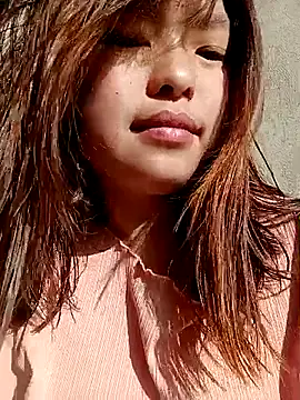 Snapshot of Miina-2000 chatting on December 19, 1:34 am Miina-2000 online show from December 19, 1:34 am