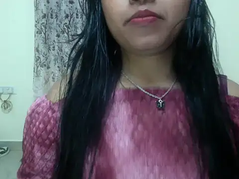 Snapshot of Bad_girl_kayraa_ chatting on December 16, 5:29 pm Bad girl kayraa online show from December 16, 5:29 pm